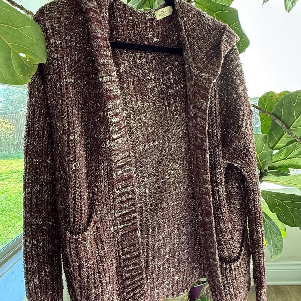 Burgundy Knit Hollister Cardigan(L)